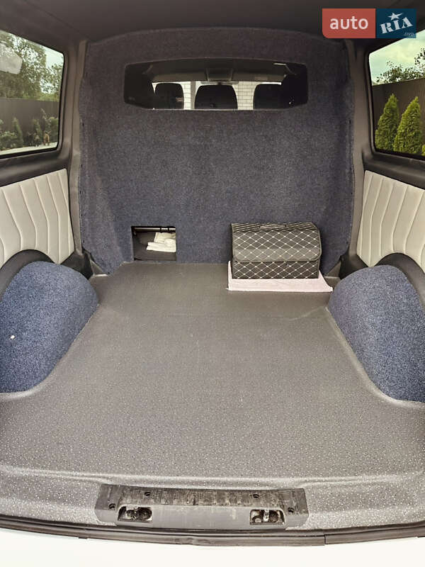 Минивэн Volkswagen Transporter 2018 в Лозовой