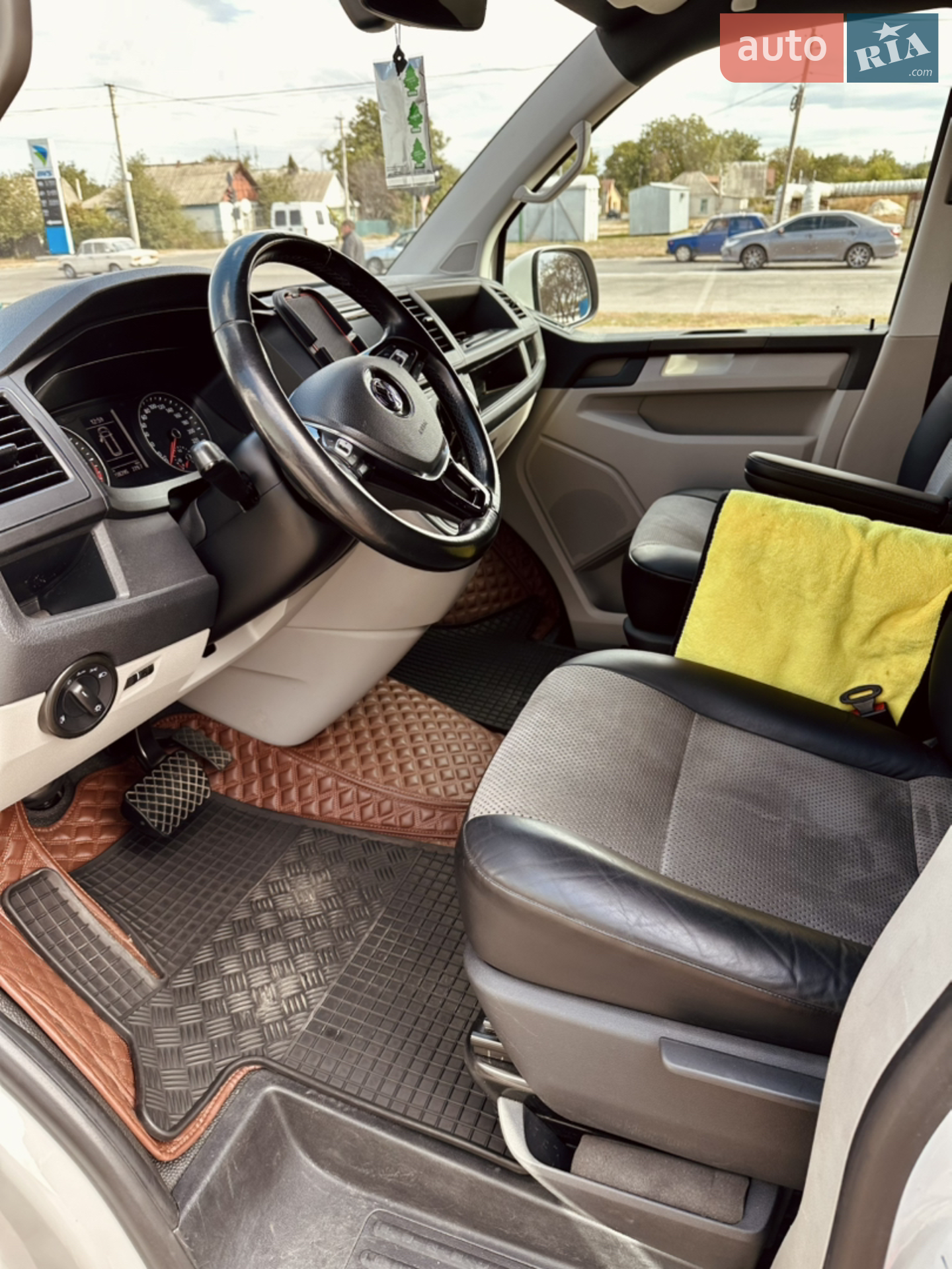 Volkswagen Transporter 2018 VIN WV1ZZZ7HZKH007319 фото оголошення 21 з 37