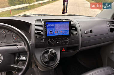 Минивэн Volkswagen Transporter 2005 в 