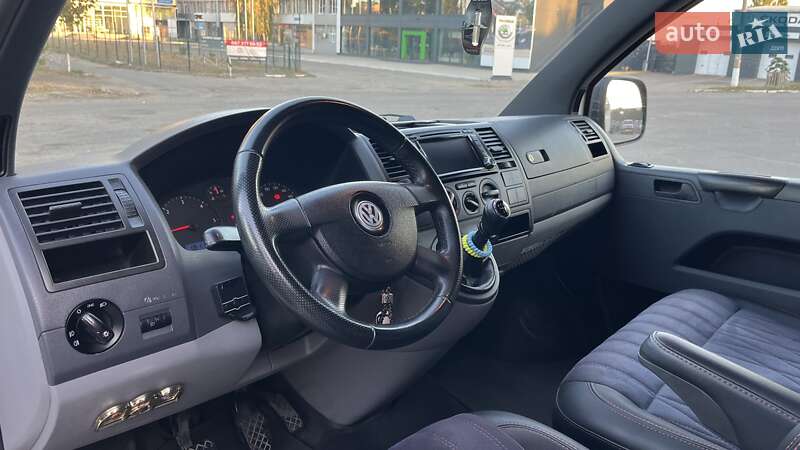 Минивэн Volkswagen Transporter 2008 в Николаеве