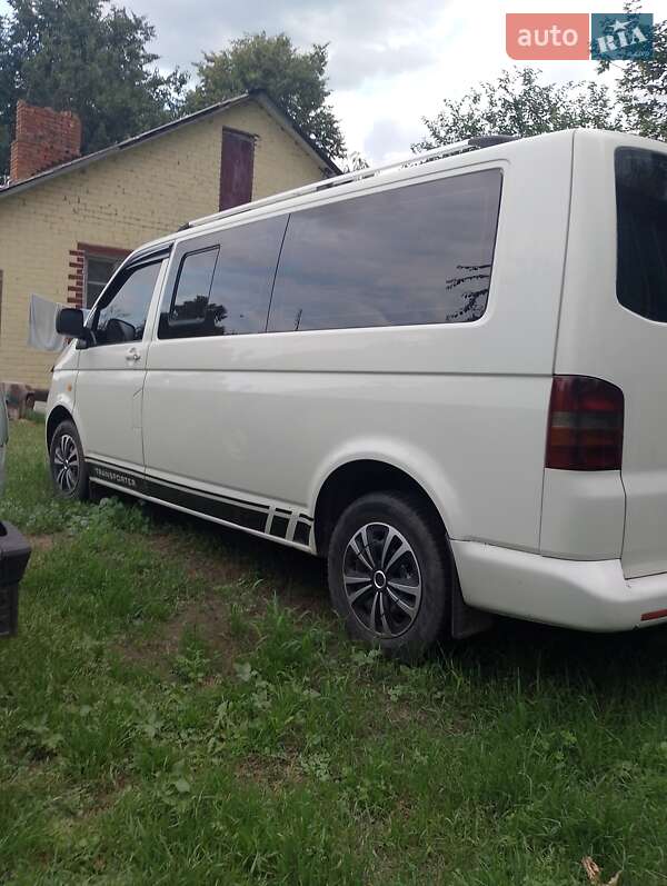 Минивэн Volkswagen Transporter 2006 в Чернигове
