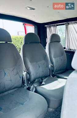 Минивэн Volkswagen Transporter 2005 в 