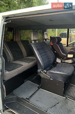 Минивэн Volkswagen Transporter 1995 в 
