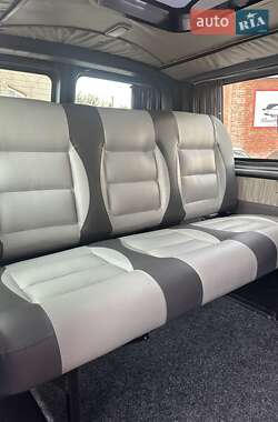 Минивэн Volkswagen Transporter 2004 в 