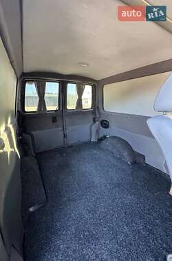 Грузопассажирский фургон Volkswagen Transporter 2002 в 