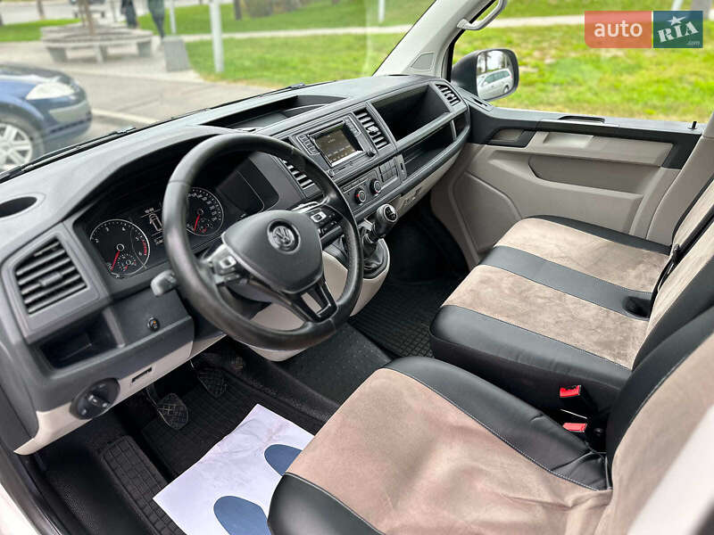 Грузовой фургон Volkswagen Transporter 2016 в Виннице