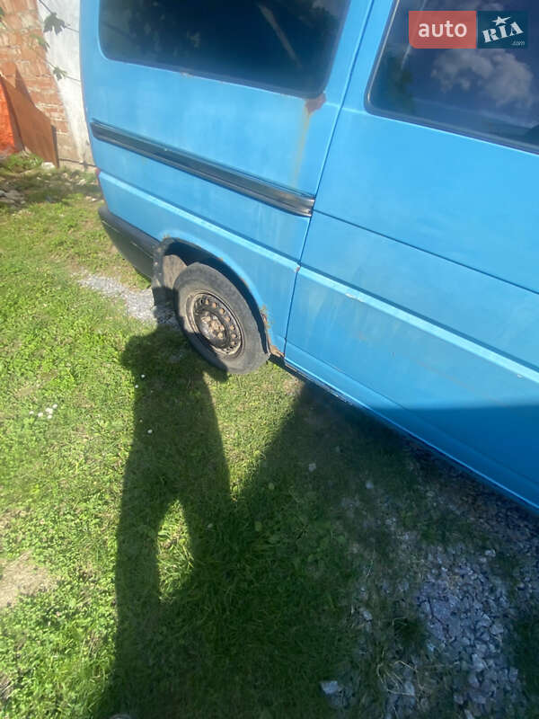 Минивэн Volkswagen Transporter 1995 в Бориславе