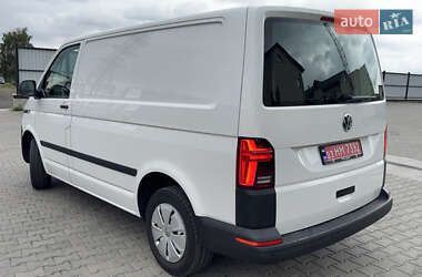 Грузовой фургон Volkswagen Transporter 2021 в 
