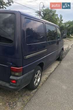 Минивэн Volkswagen Transporter 2002 в 
