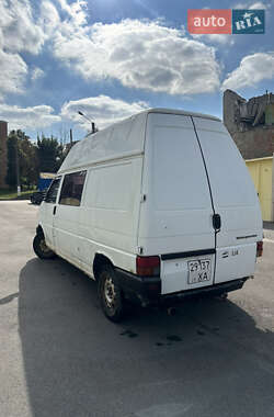 Грузовой фургон Volkswagen Transporter 1996 в 