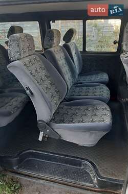 Минивэн Volkswagen Transporter 2002 в 