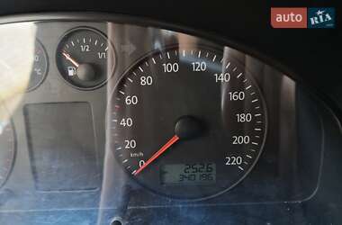 Минивэн Volkswagen Transporter 2004 в 