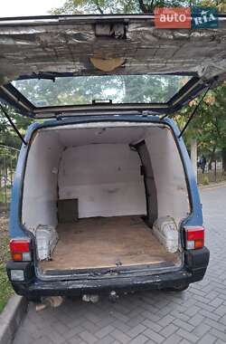 Грузовой фургон Volkswagen Transporter 1994 в 