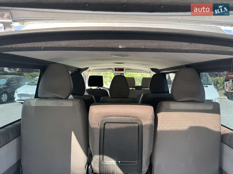Мінівен Volkswagen Transporter 2009 в Броварах