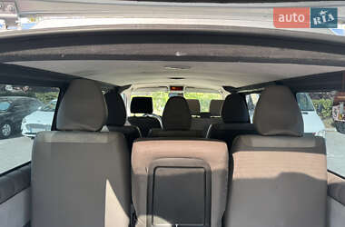 Мінівен Volkswagen Transporter 2009 в 