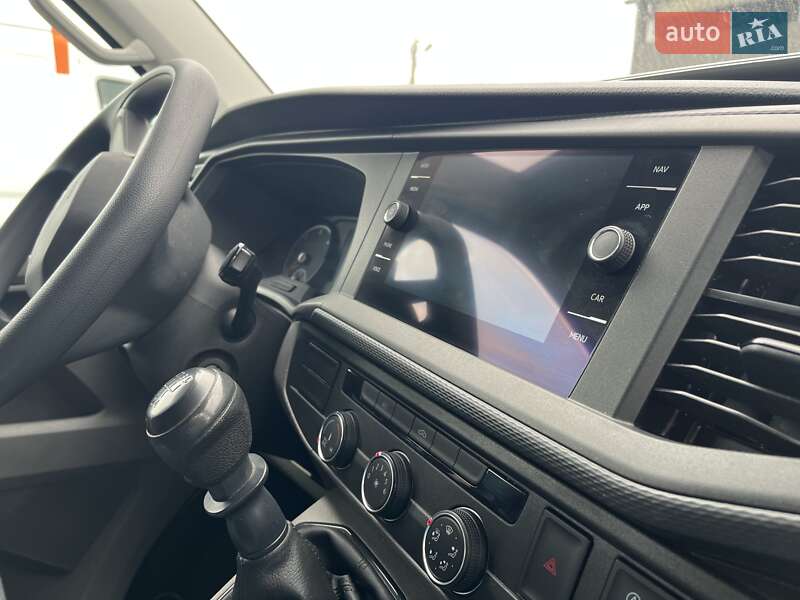 Грузовой фургон Volkswagen Transporter 2020 в Золочеве