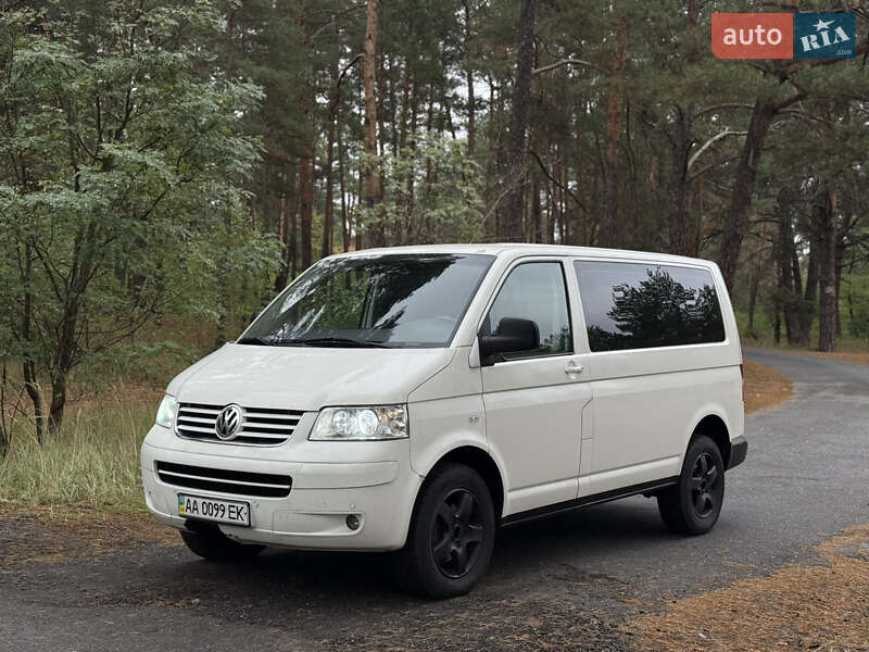 Грузовой фургон Volkswagen Transporter 2006 в Киеве