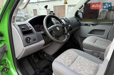 Минивэн Volkswagen Transporter 2009 в 