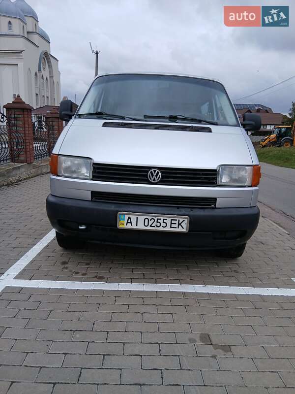 Минивэн Volkswagen Transporter 2003 в Ровно