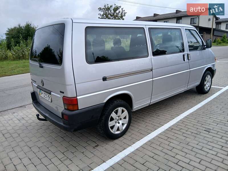 Минивэн Volkswagen Transporter 2003 в Ровно