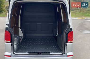 Грузовой фургон Volkswagen Transporter 2021 в 