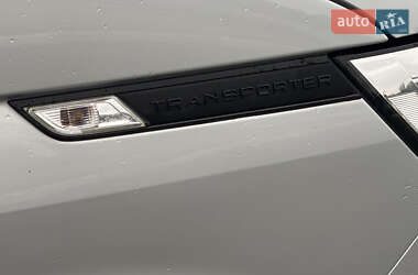 Грузовой фургон Volkswagen Transporter 2021 в 