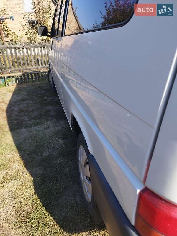 Мінівен Volkswagen Transporter 2001 в Золотоноші фото 12 Мінівен Volkswagen Transporter 2001 в Золотоноші