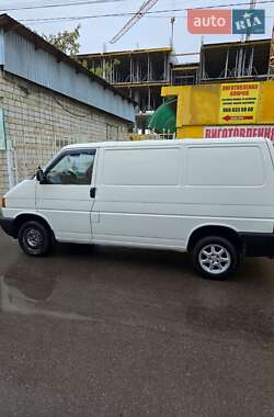Минивэн Volkswagen Transporter 2000 в 