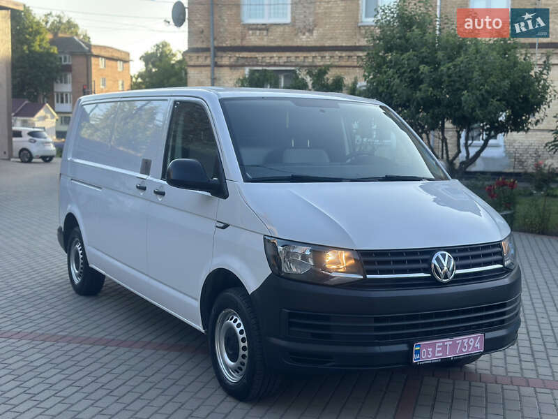Вантажний фургон Volkswagen Transporter 2017 в 