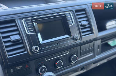 Вантажний фургон Volkswagen Transporter 2017 в 