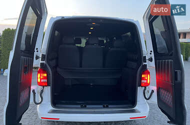 Минивэн Volkswagen Transporter 2016 в 