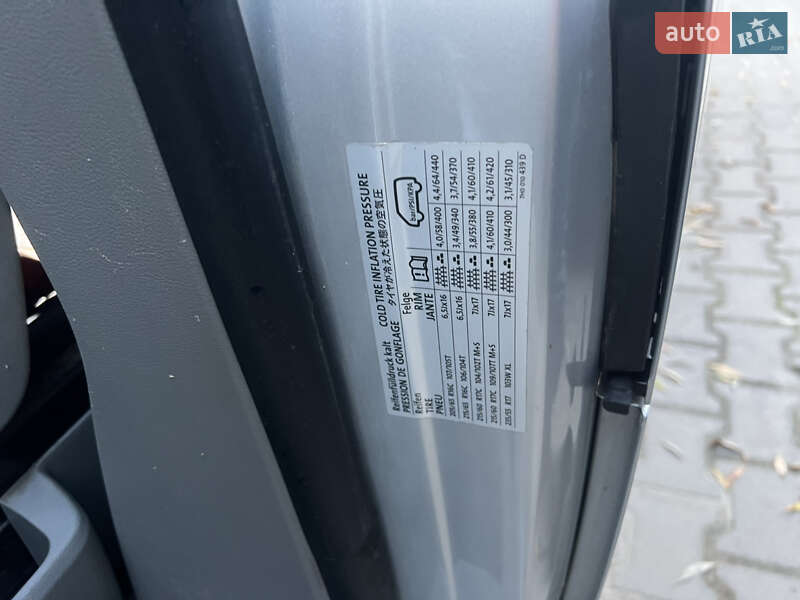 Минивэн Volkswagen Transporter 2005 в Сумах
