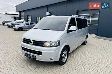 Минивэн Volkswagen Transporter 2009 в 