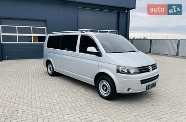 Минивэн Volkswagen Transporter 2009 в 