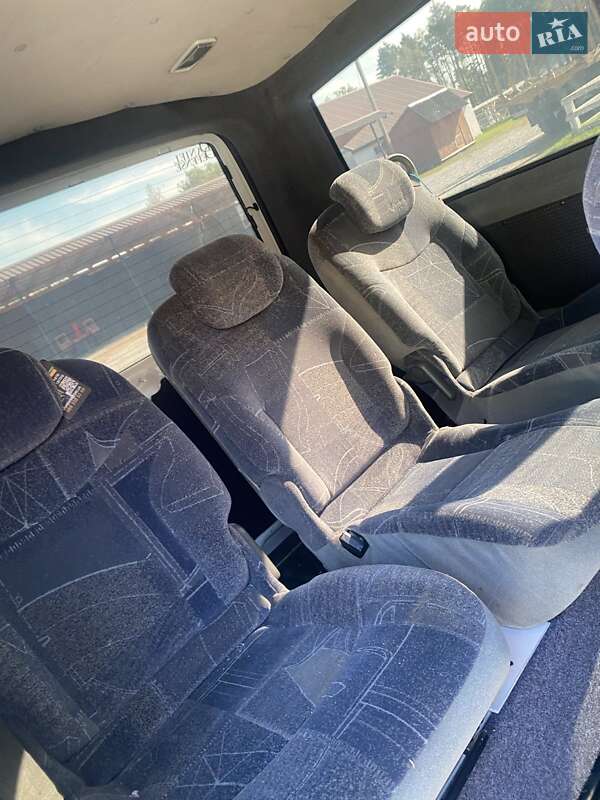 Минивэн Volkswagen Transporter 2004 в Барановке фото 13 Минивэн Volkswagen Transporter 2004 в Барановке