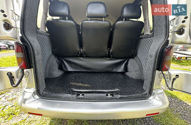 Минивэн Volkswagen Transporter 2004 в 