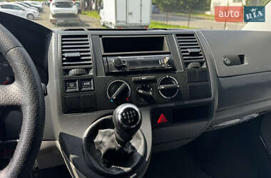 Минивэн Volkswagen Transporter 2004 в 