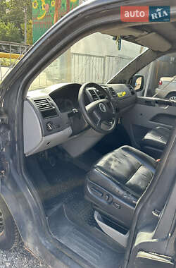 Грузопассажирский фургон Volkswagen Transporter 2004 в 