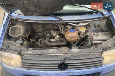 Минивэн Volkswagen Transporter 1999 в 