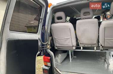 Микроавтобус Volkswagen Transporter 2003 в 