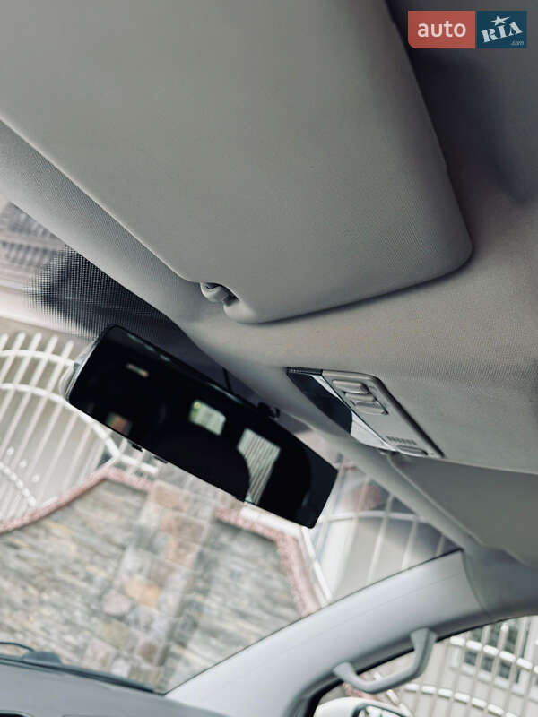 Минивэн Volkswagen Transporter 2010 в Солотвине