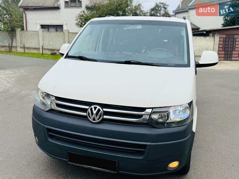 Минивэн Volkswagen Transporter 2010 в Солотвине