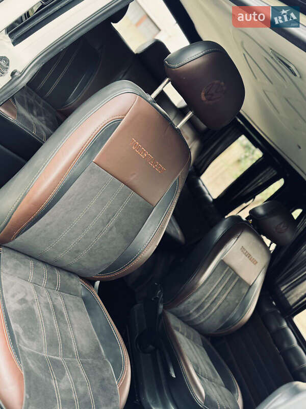 Минивэн Volkswagen Transporter 2010 в Солотвине