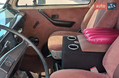 Минивэн Volkswagen Transporter 1990 в 
