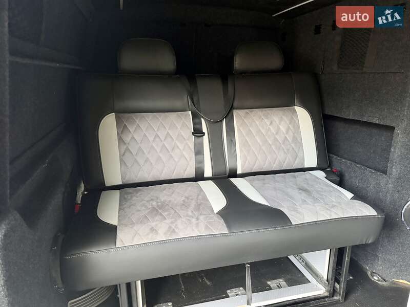 Микроавтобус грузовой (до 3,5т) Volkswagen Transporter 2014 в Харькове