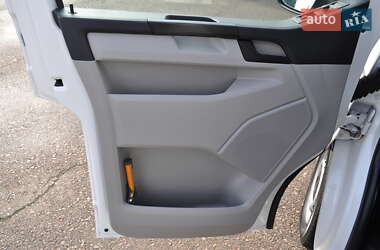 Грузовой фургон Volkswagen Transporter 2018 в 