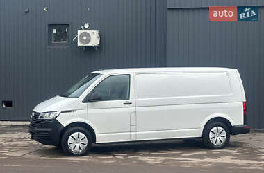 Грузовой фургон Volkswagen Transporter 2023 в 