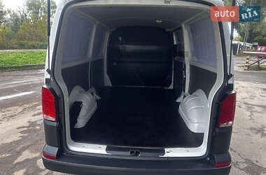 Грузовой фургон Volkswagen Transporter 2023 в 