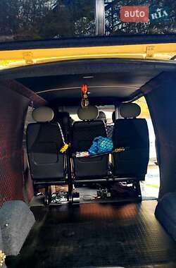 Мінівен Volkswagen Transporter 2001 в 