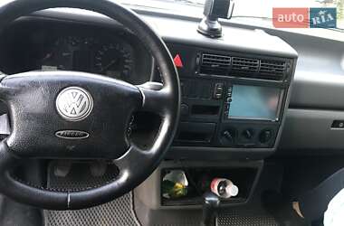 Минивэн Volkswagen Transporter 2002 в 